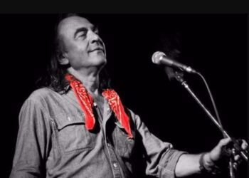 Νίκος Παπάζογλου