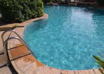 Τραγωδία στη Νάξο: Πως πνίγηκε η 36χρονη μπροστά στο 4χρονο παιδί της[video]