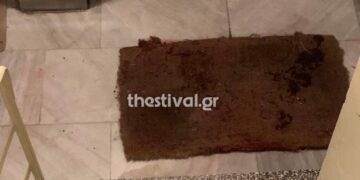 Θεσσαλονίκη: Πήδηξε από τον δεύτερο όροφο – Είχε έντονο καυγά με τη σύζυγό του (video)