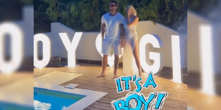 Alldaynews.gr Ιωάννα Τούνη: Θα κάνει αγόρι – Βούτηξε με τα ρούχα στην πισίνα ο Αλεξάνδρου