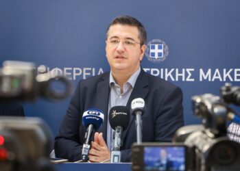 Alldaynews.gr ΕΚΤΑΚΤΟ: Στο χειρουργείο μετά από τροχαίο ο Τζιτζικώστας