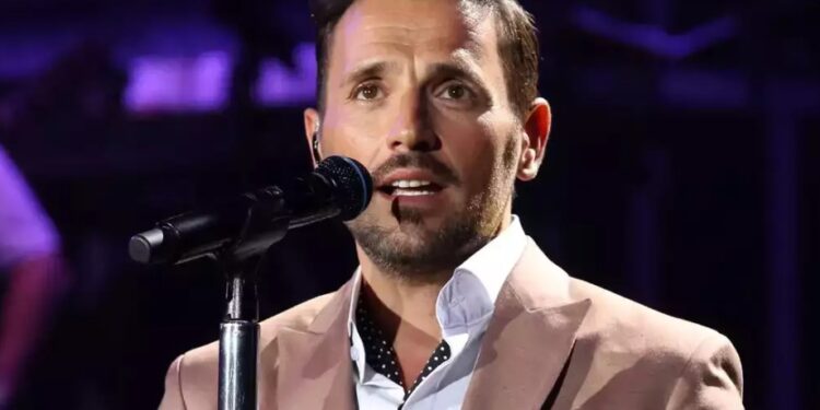 Alldaynews.gr Νίκος Βέρτης: Ενοχλημένος με αστυνομικό έλεγχο στο μαγαζί του – «Ας πάνε να ψάξουν αν κλέβουν κάνα σπίτι»