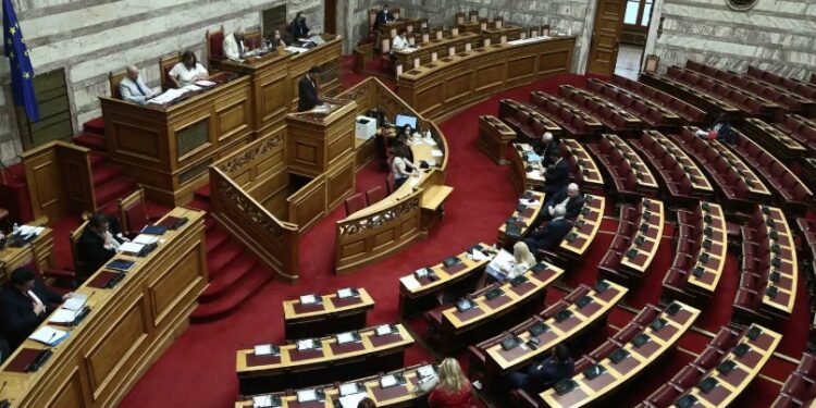 Alldaynews.gr Μαξίμου: «Ναι» στην πρόταση Τσίπρα για έκτακτο άνοιγμα της Βουλής – Ανοίγει στις 22 Αυγούστου για τις παρακολουθήσεις