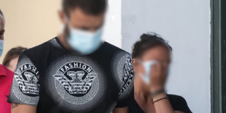 Alldaynews.gr Τραγωδία στο Χαλάνδρι: Ελεύθεροι υπό όρους οι γονείς της 8χρονης που πέθανε από θερμοπληξία