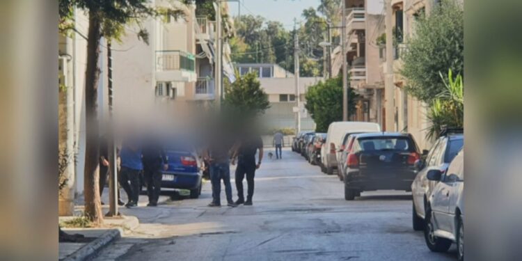 Μητέρα της 17χρονης που δολοφονήθηκε στο Περιστέρι: «Ήθελε να τον χωρίσει, ζητώ δικαίωση, μου πήρε την ψυχή» (video)