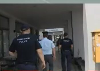 Αστυνομικός χαστούκισε γυναίκα για μία θέση πάρκινγκ στην Καλαμαριά (video)