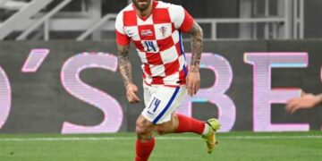 Τραγωδία για Λιβάγια: Σκοτώθηκε σε τροχαίο ο πατέρας του