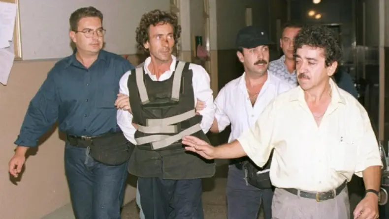 Το έγκλημα που σόκαρε την Ελλάδα: Ο πατέρας σκότωσε τα 3 αγοράκια του για να εκδικηθεί τη γυναίκα του (φωτο, video)
