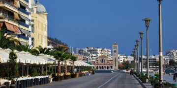 Alldaynews.gr Πήγε για διακοπές στον Βόλο με την ΑμεΑ κόρη και την παράτησε: Το οικογενειακό δράμα – «Κουράστηκα μαζί της»