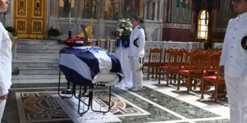 Alldaynews.gr Κηδεία 19χρονης Θάλειας: Μεγαλείο ψυχής ο πατέρας της-Τι έκανε μετά την ταφή