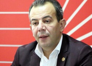 Τούρκος Δήμαρχος προκαλεί: «Είμαι έτοιμος να γίνω καμικάζι, να ανατιναχθώ ανάμεσα σε Έλληνες»