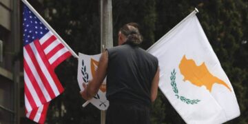 Οι Ηνωμένες Πολιτείες προχωρούν σε πλήρη άρση του εμπάργκο όπλων στην Κύπρο – Οργισμένη αντίδραση από την Τουρκία(video)