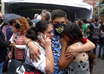 Τεράστιος σεισμός 7,4 Ρίχτερ στο Μεξικό – Προειδοποίηση για τσουνάμι