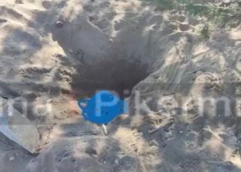 Alldaynews.gr Θρίλερ στη Ραφήνα: Παιδί έπαιζε στην άμμο και ξέθαψε ανθρώπινο κρανίο