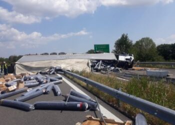 Alldaynews.gr Τροχαίο με ένα νεκρό στην Εγνατία οδό – Ανατράπηκε νταλίκα