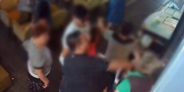 Άγριο ξύλο σε καφετέρια της Καβάλας γιατί… άργησε η παραγγελία