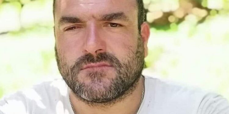 Θρήνος στην Πάτρα: Σοκ από τον ξαφνικό θάνατο του 40χρονου Φώτη