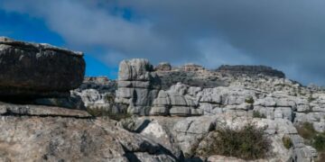 Alldaynews.gr Άντρας έπεσε σε γκρεμό μετά το ξενύχτι σε κέντρο στις Άνω Αρχάνες Ηρακλείου