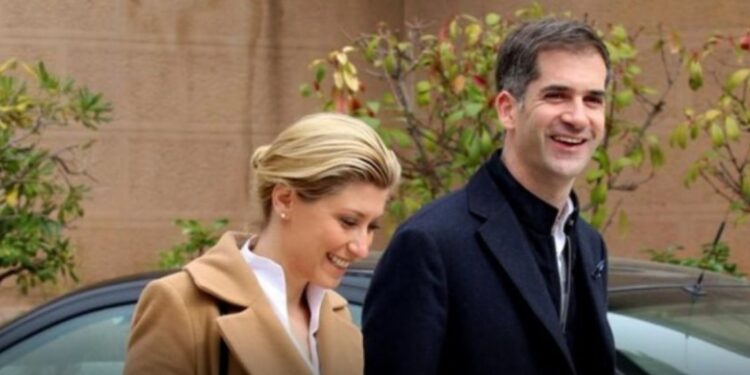 Alldaynews.gr Σπίτια, χρήματα, αυτοκίνητα: Η τεράστια περιουσία που θα κληρονομήσουν τα παιδιά των Μπακογιάννη και Κοσιώνη