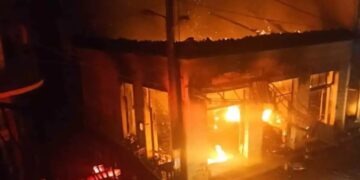 Alldaynews.gr Τραγωδία: Ήθελε να ανατινάξει το μαγαζί του αδελφού του και κάηκε ζωντανός