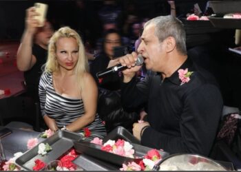 Θέμης Αδαμαντίδης: «Είμαστε μαζί με τη Βαρβάρα, αλλά δεν έχουν αποσυρθεί οι μηνύσεις»