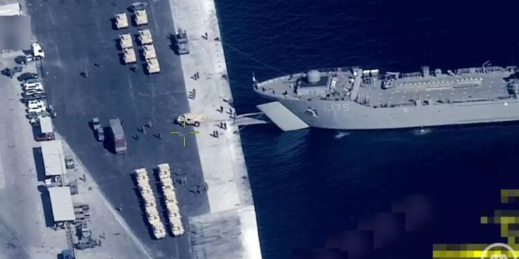 Τουρκικά ΜΜΕ: Η Αθήνα στέλνει αμερικανικά τεθωρακισμένα σε Σάμο και Λέσβο – Δημοσιεύουν φωτογραφίες από drones