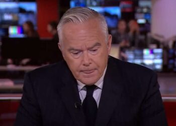 Alldaynews.gr Η στιγμή που το BBC ανακοινώνει τον θάνατο της βασίλισσας Ελισάβετ (video)