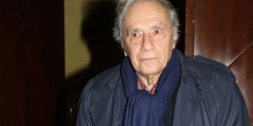 Alldaynews.gr Δημήτρης Κολλάτος: «H γυναίκα μου αυτοκτόνησε, γιατί δεν μπόρεσε να αντέξει ότι γέννησε αυτιστικό παιδί»