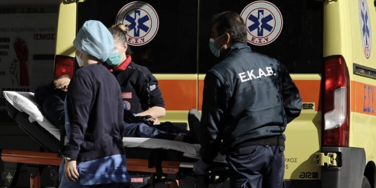 Alldaynews.gr Ληστής έπαθε εγκεφαλικό όταν είδε το θύμα να τον κυνηγάει με τα εσώρουχα – Οι πρώτες εικόνες