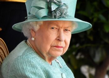 Η Βασίλισσα Ελισάβετ θα ήταν έξαλλη! Ο απαράδεκτος τρόπος που φέρθηκαν στο προσωπικό της