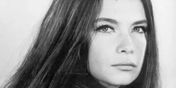 Alldaynews.gr Τζένη Καρέζη