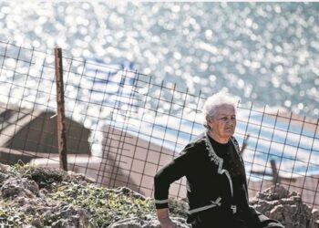 Κιναρος-Κυρα Ρηνιω: «Για τον κόσμο φοβάμαι, εμένα οι Τούρκοι τι θα μου κάμουνε;»