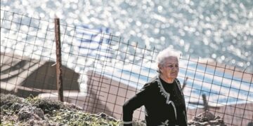 Alldaynews.gr Κιναρος-Κυρα Ρηνιω: «Για τον κόσμο φοβάμαι, εμένα οι Τούρκοι τι θα μου κάμουνε;»