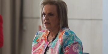 Alldaynews.gr Δύσκολες ώρες για την Ματίνα Παγώνη-Σοκαρισμένη η Γιατρός