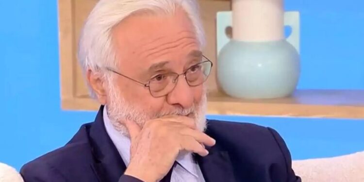 Alldaynews.gr Γιάννης Σμαραγδής: Κατέρρευσε και ξέσπασε σε λυγμούς για την σύζυγο του