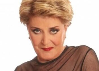 Βάσια Τριφύλλη: «Πήγα σε λάθος κηδεία»