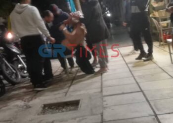 Θεσσαλονίκη: Ένας τραυματίας από επίθεση αγνώστων με ρόπαλα και στυλιάρια