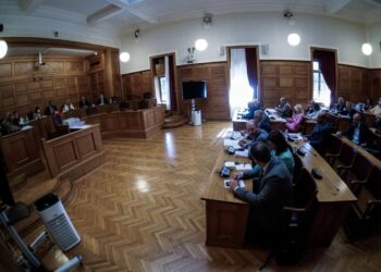 Υποκλοπές: Ο πρόεδρος της ΑΔΑΕ ξεσκέπασε τις μεθοδεύσεις της Κυβέρνησης – Μπούλινγκ από βουλευτές στην επιτροπή