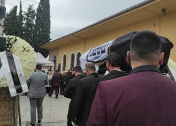 Σταύρος Σαράφης: Με τη σημαία του ΠΑΟΚ το φέρετρο στην κηδεία του