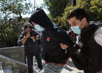 Κολωνός: Ποινική δίωξη και κατά όσων ήρθαν σε σεξουαλική επαφή με την 12χρονη