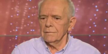 Συγκλονίζει ο Γιώργος Αρμένης: «Ήμουν τόσο θυμωμένος με τον πατέρα μου, άκουγα συνέχεια να με λένε μπάσταρδο-Δεν πήγα στην κηδεία του»