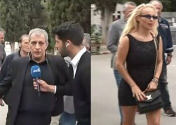 Θέμης Αδαμαντίδης: Ράκος στην κηδεία της μητέρας του – Στο πλευρό του η σύντροφός του, Βαρβάρα Κίρκη