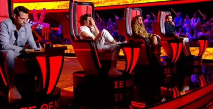 Alldaynews.gr The Voice: Η 17χρονη παπαδοκόρη προβλημάτισε τους coaches