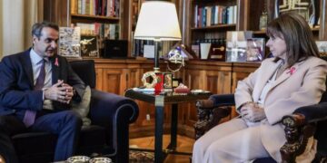 Alldaynews.gr Μητσοτάκης σε Σακελλαροπούλου: Θα στηρίξουμε τους ευάλωτους, αλλά δεν μπορούμε να ξεφύγουμε από τους στόχους