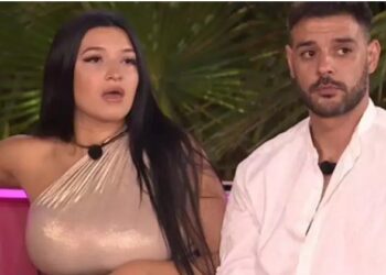 Love Island: Η Ηλιάνα Παπαγεωργίου τους έκοψε την ανάσα και ξέσπασαν σε κλάματα