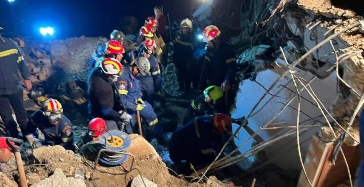 Τραγωδία στην Κρήτη: Τεράστιος βράχος Σκότωσε την 45χρονη μπροστά στο παιδί και τον άντρα της[Φωτογραφίες]