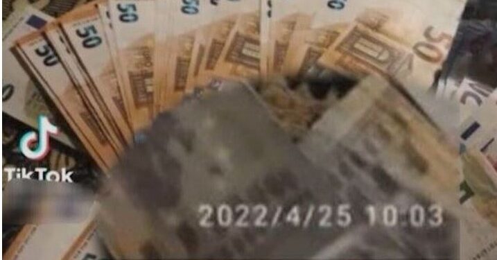 Alldaynews.gr Κολωνός: Βρέθηκαν φωτογραφίες της 12χρονης με χιλιάδες ευρώ