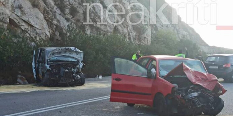 Alldaynews.gr Τροχαίο σοκ στην Κρήτη: Νεκρή η γιαγιά, σώθηκε το εγγονάκι – Φωτογραφίες από το δυστύχημα