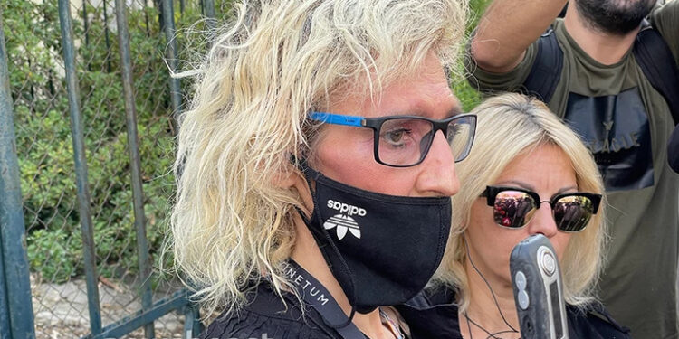 Alldaynews.gr Πρόεδρος εκδιδόμενων γυναικών: Ο Μίχος είχε έρθει με τη 12χρονη στον οίκο ανοχής – Την εξέδιδε με επώνυμους πελάτες