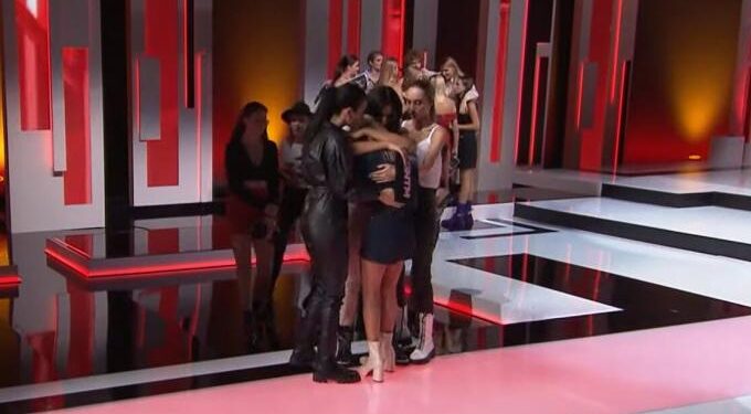 Alldaynews.gr GNTM: «Δεν είσαι μοντέλο» – Αποχώρησε με δάκρυα από το παιχνίδι